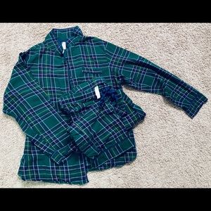 Women Gillian & O’Malley pajama set, size M